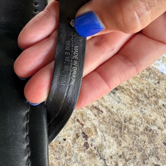 Tory Burch Miller 10 - Picture 6 of 6